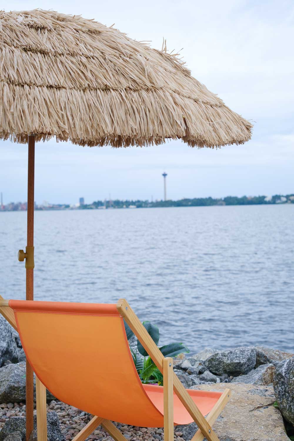 Halkoniemen sataman tropico ravintola. Valokuva.